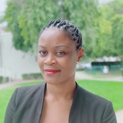 Anita Yombo – IMG_3400 Anita Yombo - IMG_3400